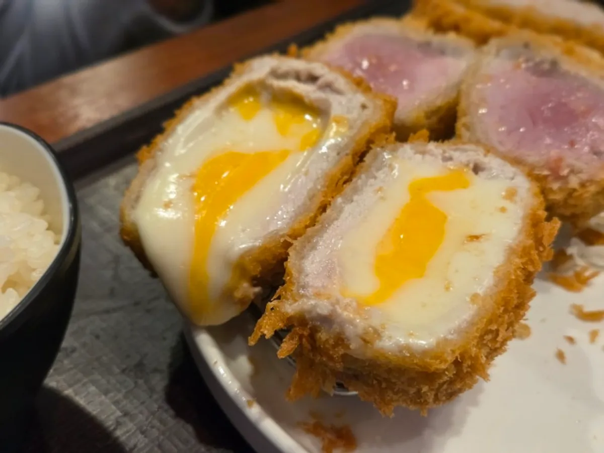 HOKATSU’s signature tonkatsu
