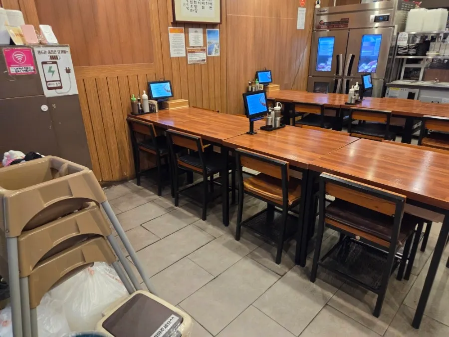 Waitlist registration tablet and menu
