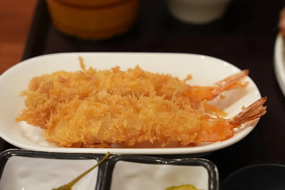 Close-up of the large shrimp tempura