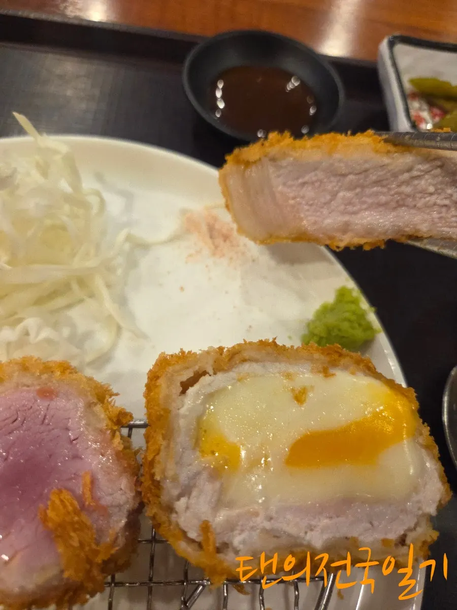 Pork loin cutlet with salt