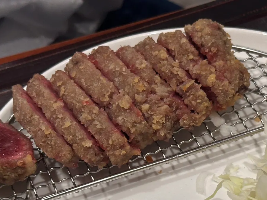 치즈 안심 등심 카츠 구성
