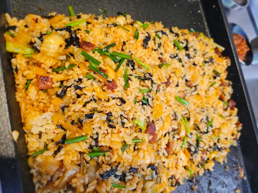 Kimchi fried rice with extra cheese