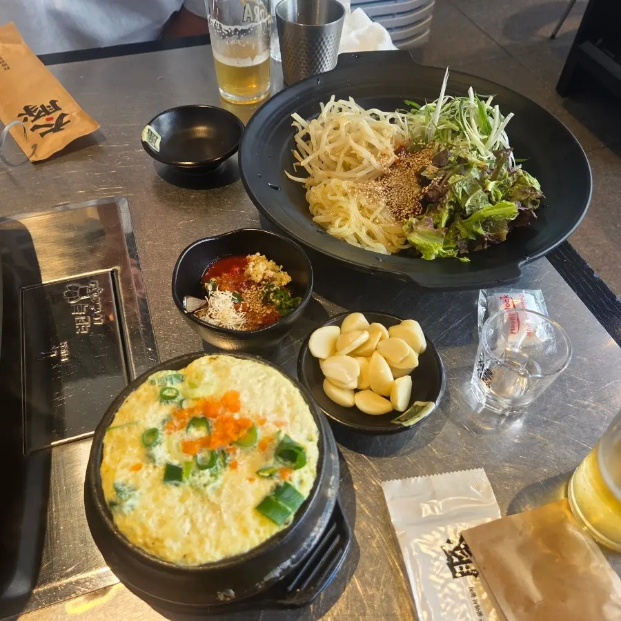 A plate of five kinds of farm-fresh assorted mushrooms served free