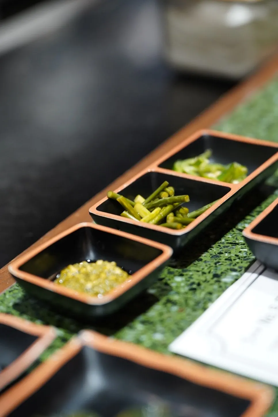 Neatly arranged basic side dishes
