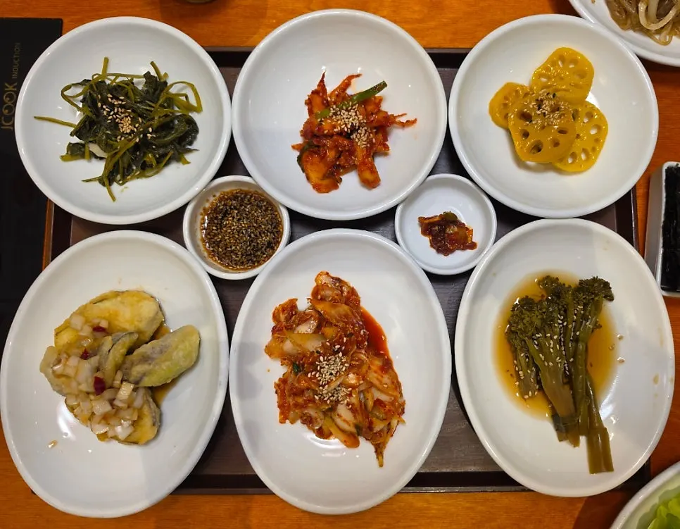 고등어 솥밥 정찬 전체 구성