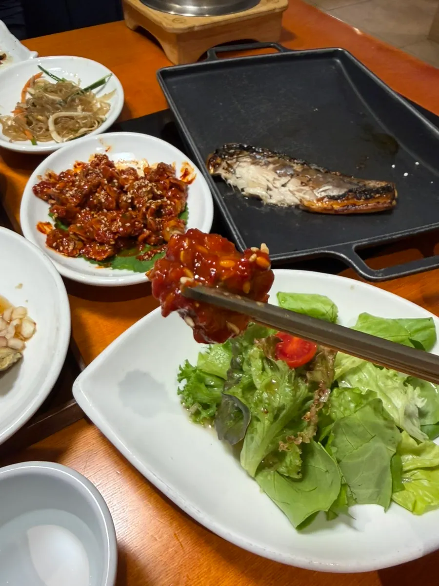 병아리콩을 넣은 솥밥