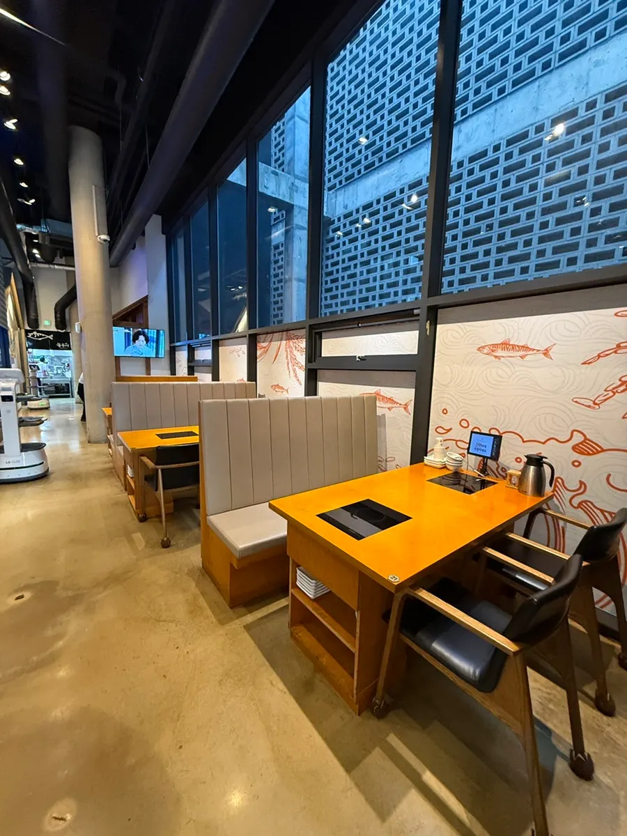 The dessert drink corner at Geumdeungeo Deulanguil Main Branch