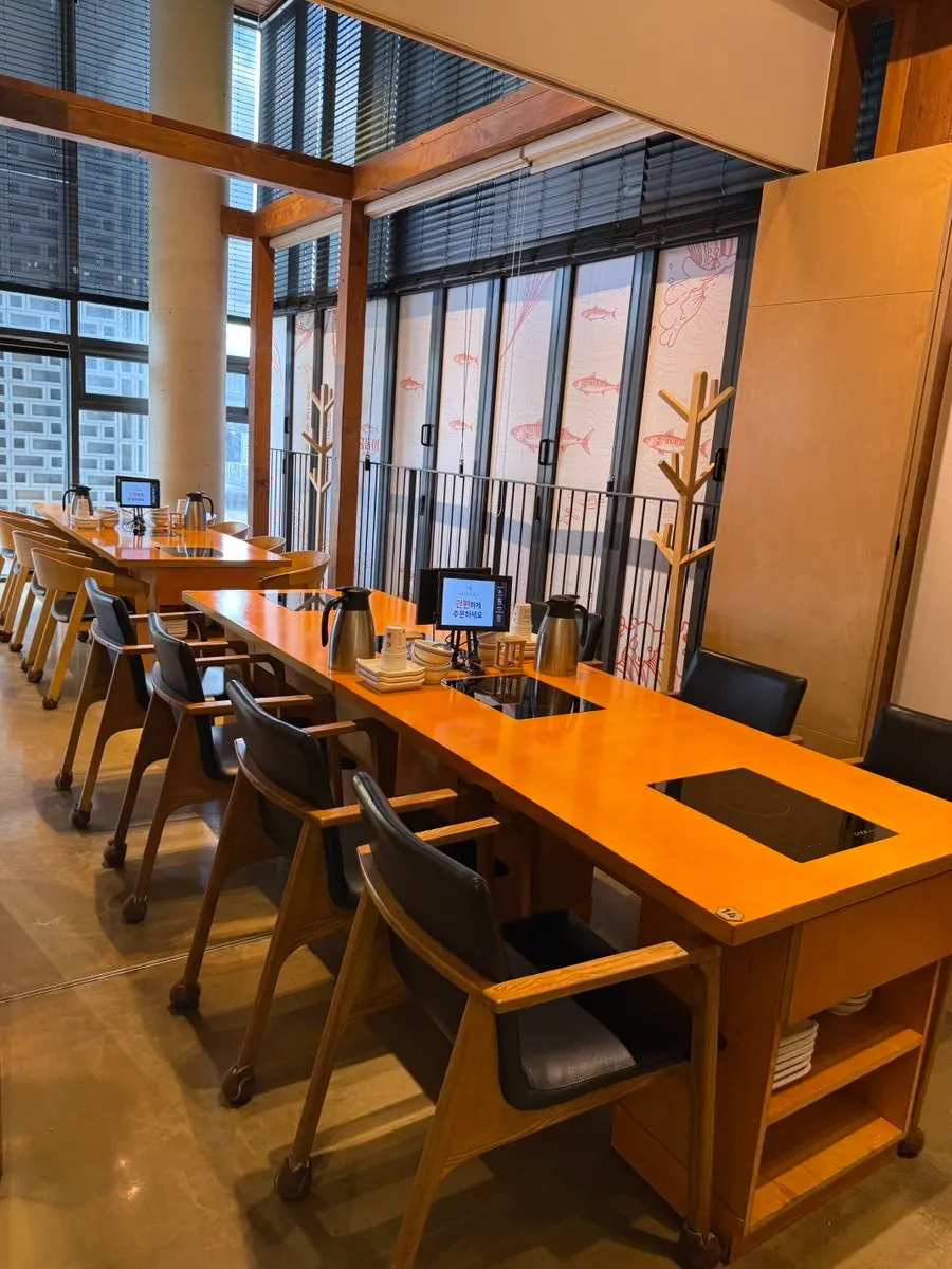 Room-style seating good for a family meal