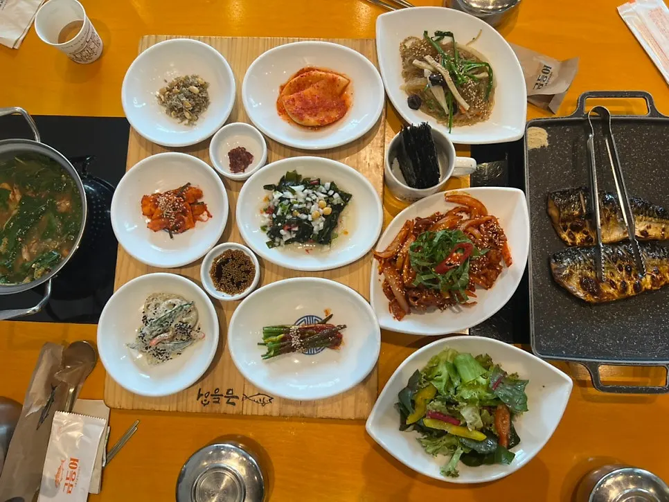 밀봉 포장된 수저 세트