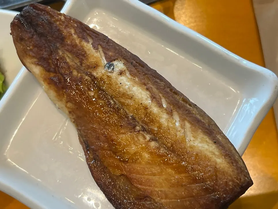 뼈를 발라 먹기 편한 고등어구이 살