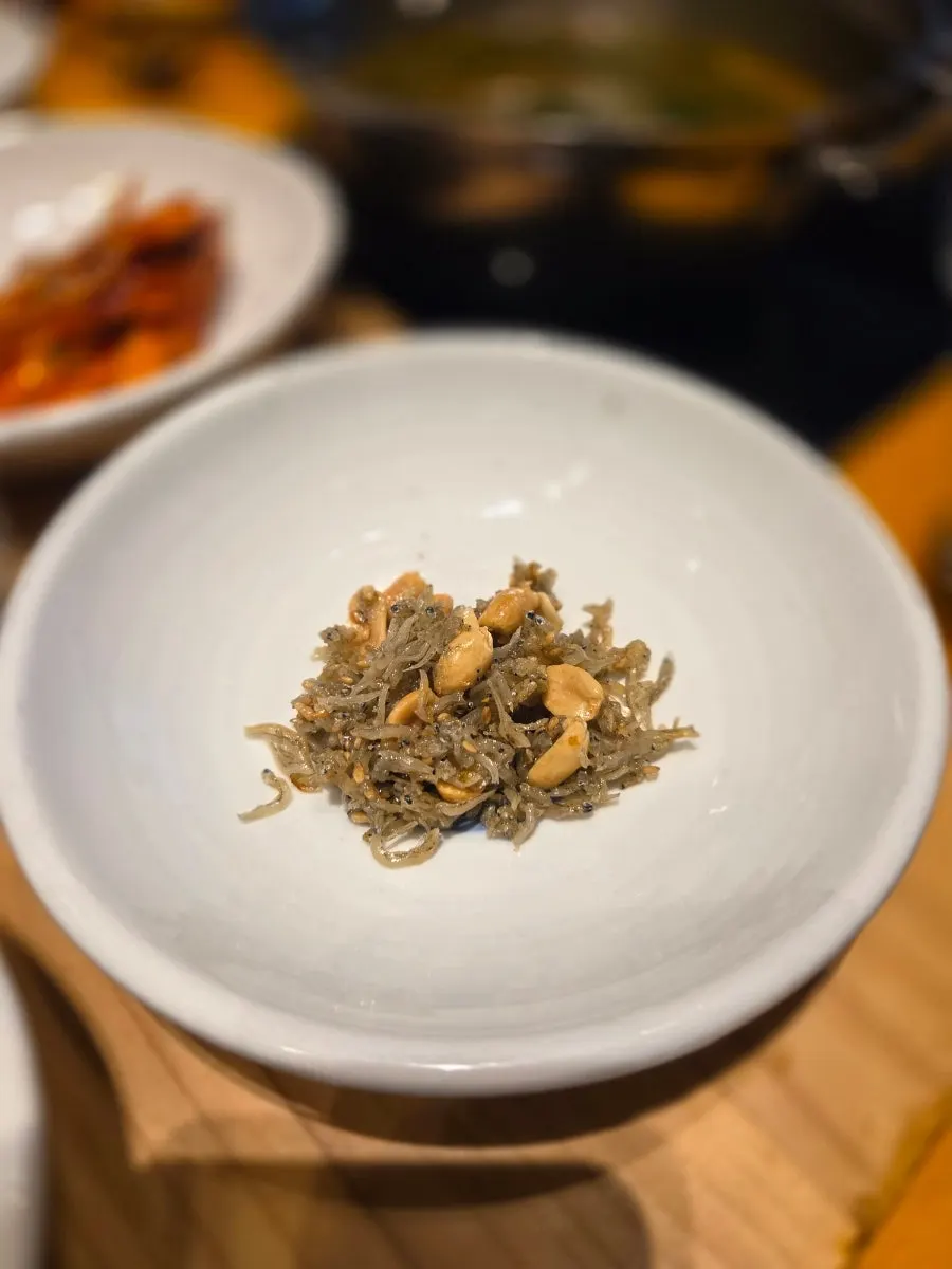 짭조름한 멸치볶음 반찬