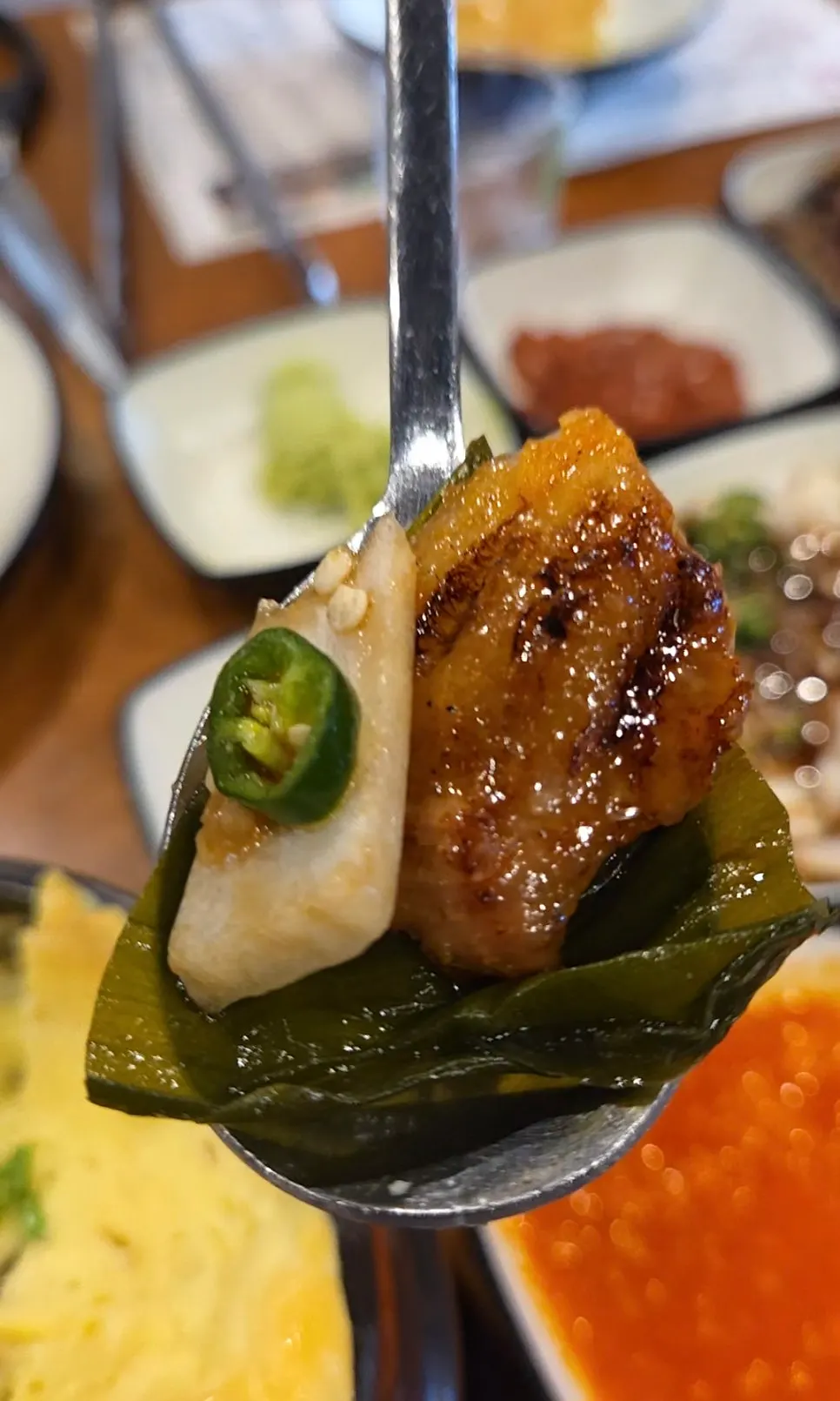 Preview of the meat table setting at Geumdon Hwaro Sangil-dong Station Branch