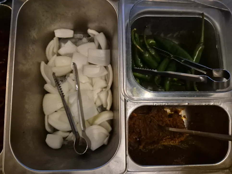 김치와 무말랭이 기본 반찬