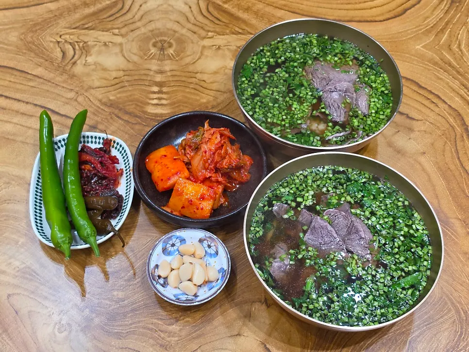 A nearly finished bowl of minari gomtang special