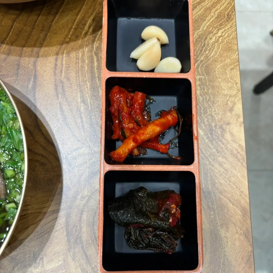 금녕곰탕 역삼점 셀프 반찬 코너
