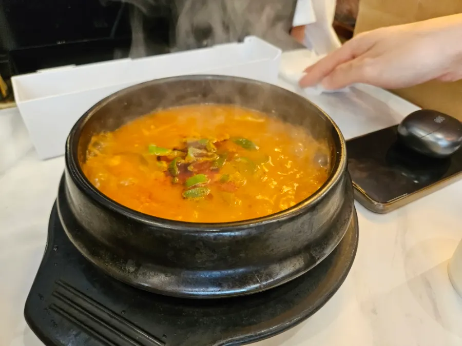 Close-up of marinated beef king galbi cooking