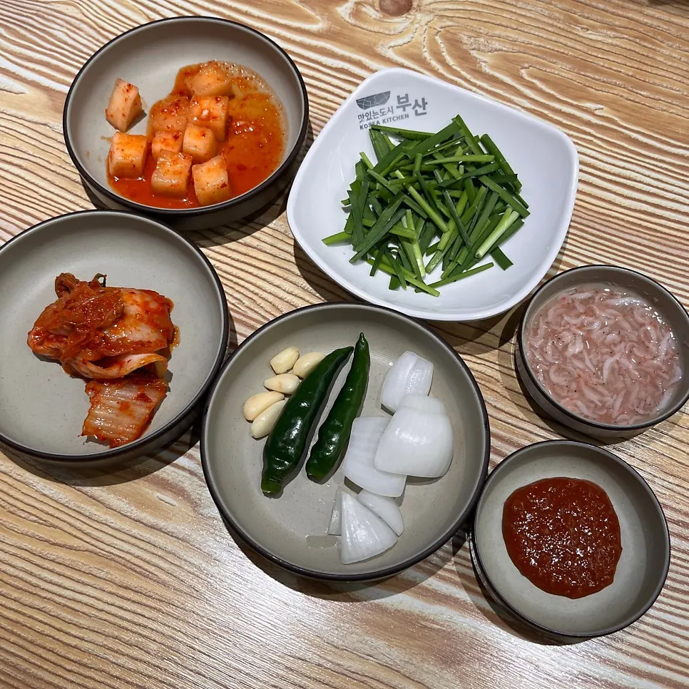 Basic table setting and side dishes