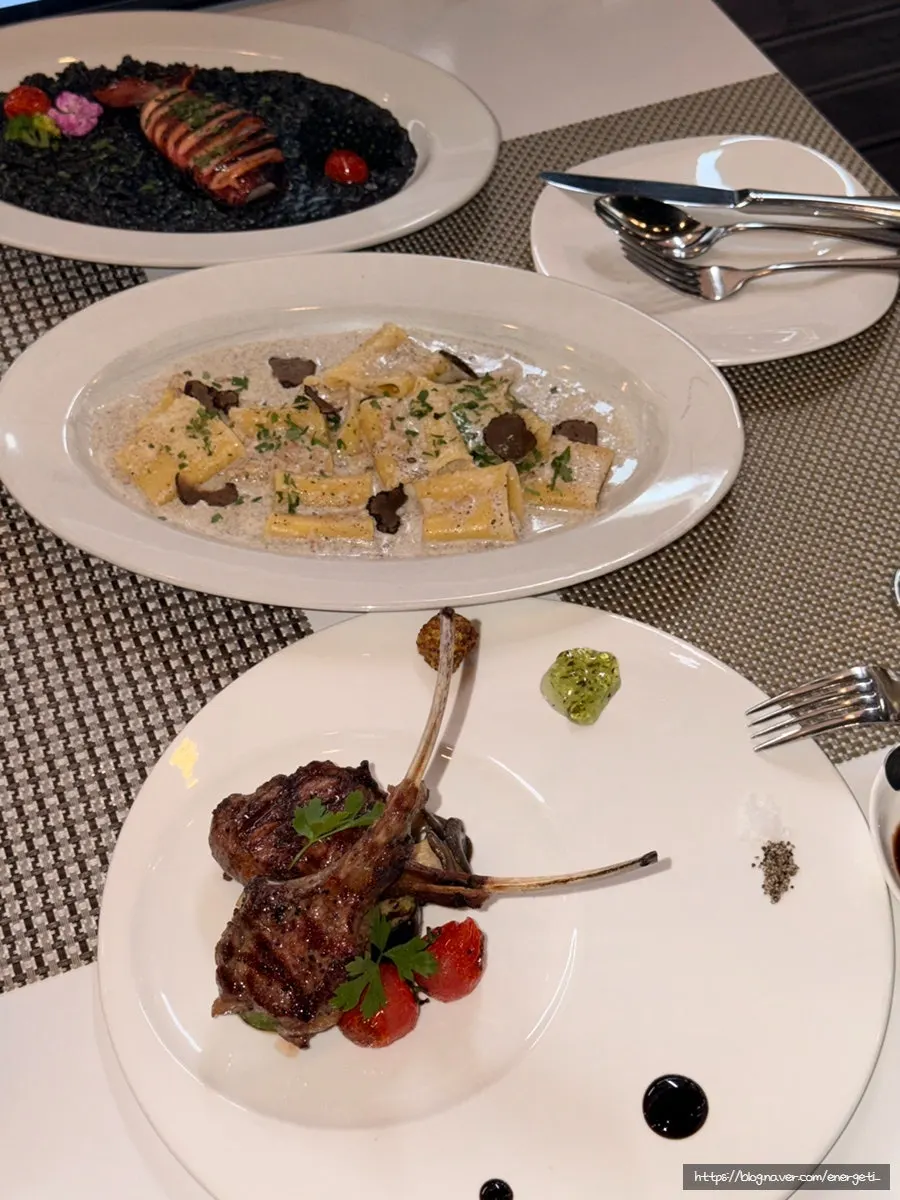 Close-up of lamb chop steak