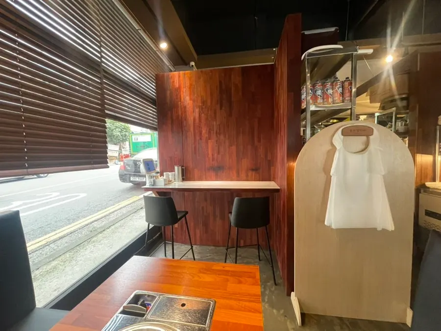 Smart-order kiosk installed at the table