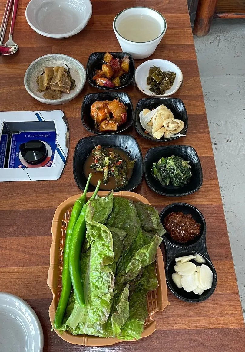 고구마맛탕 등 밑반찬