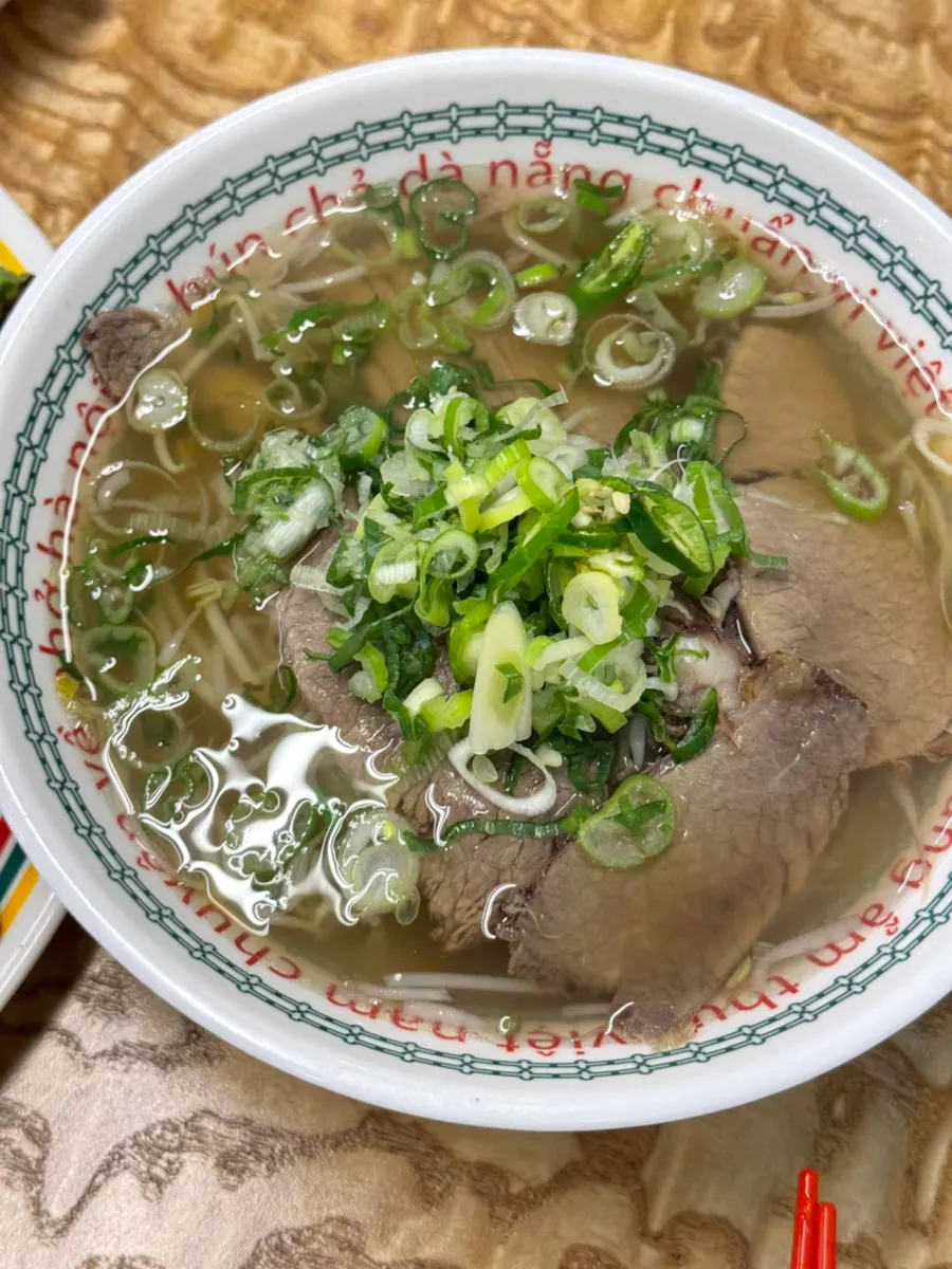 A bowl of cha dot yangji beef brisket pho at Kkua Ewha