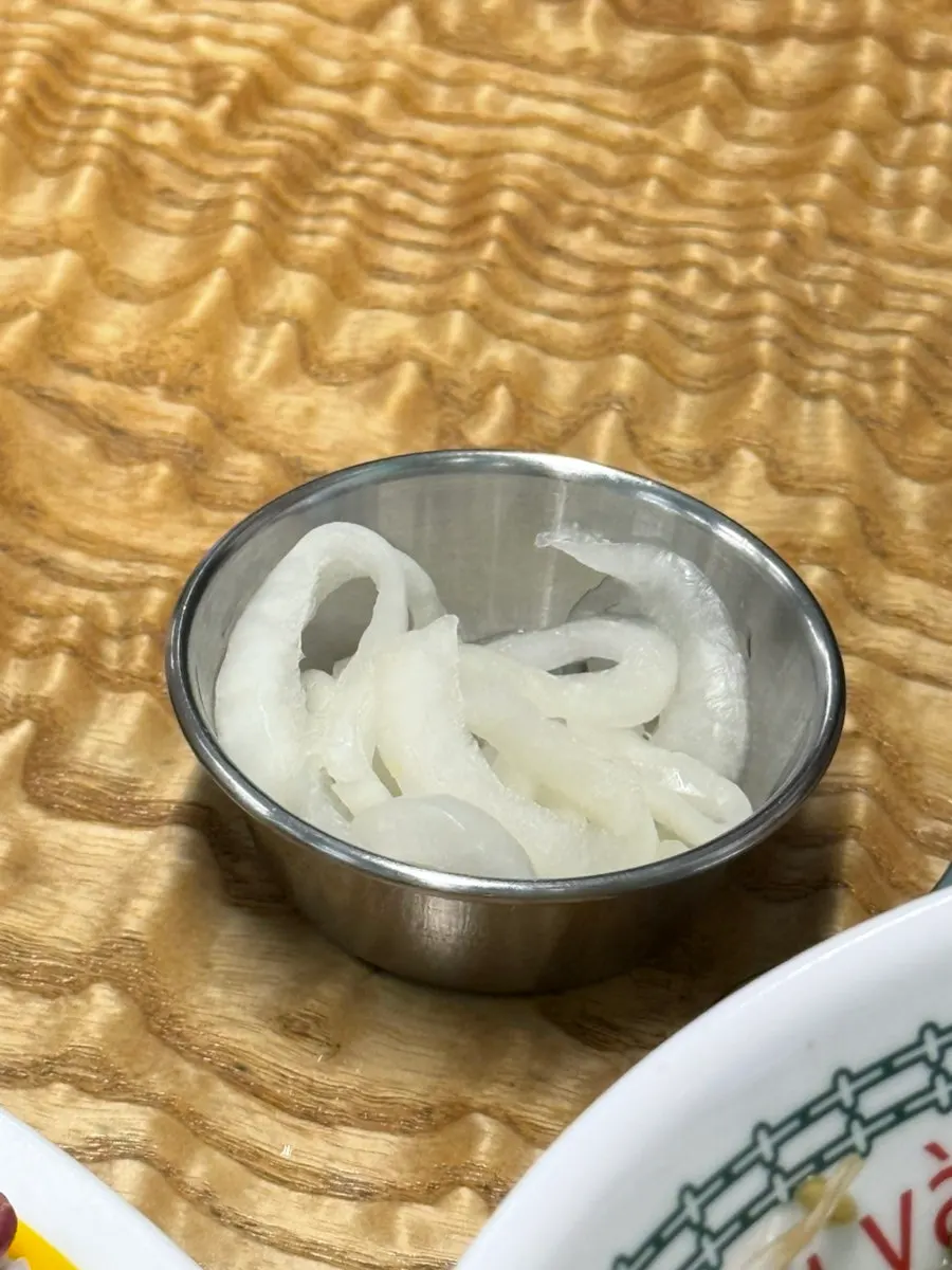 Refilled bun cha noodles with sauce