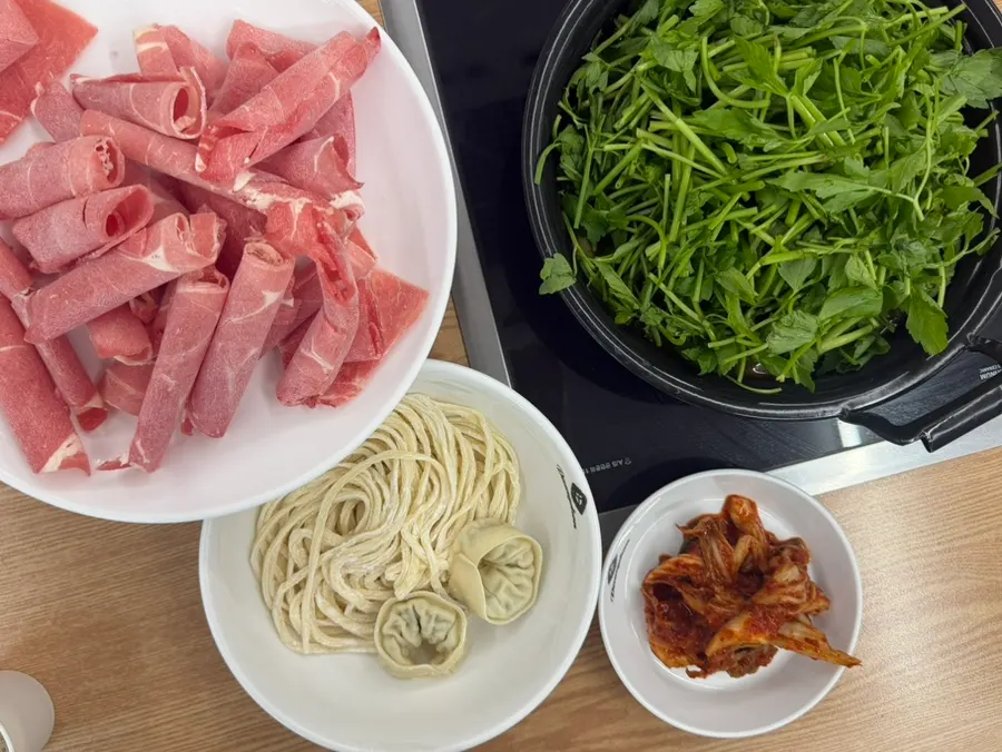 Daging shabu tambahan bersama susunan sayur