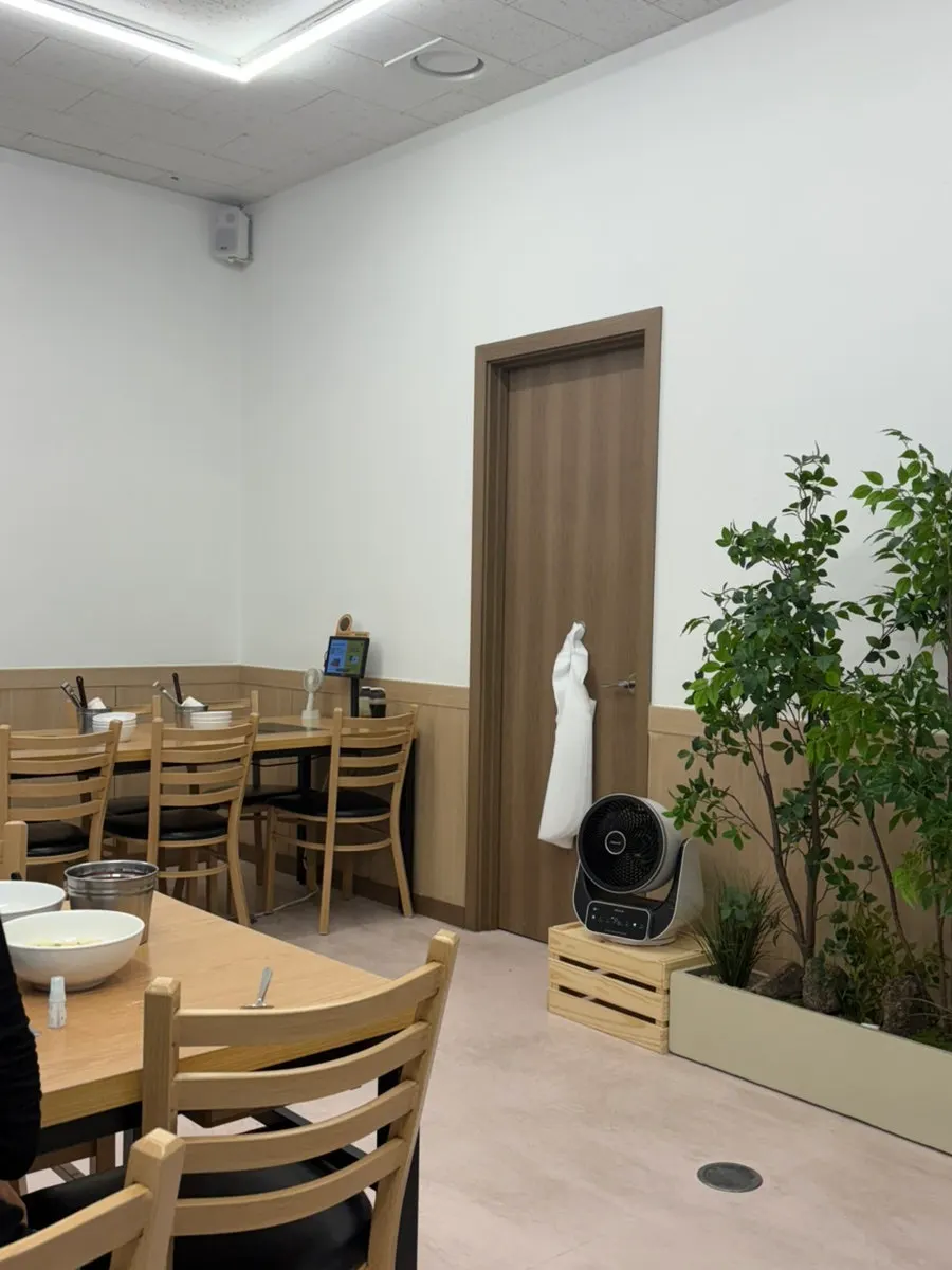 Spacious interior of Deungchon Shabu Kalguksu