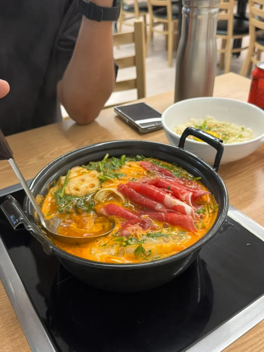 기흥 ICT밸리 샤브샤브 얼큰버섯칼국수 죽까지 풀코스, 등촌샤브칼국수 기흥역점