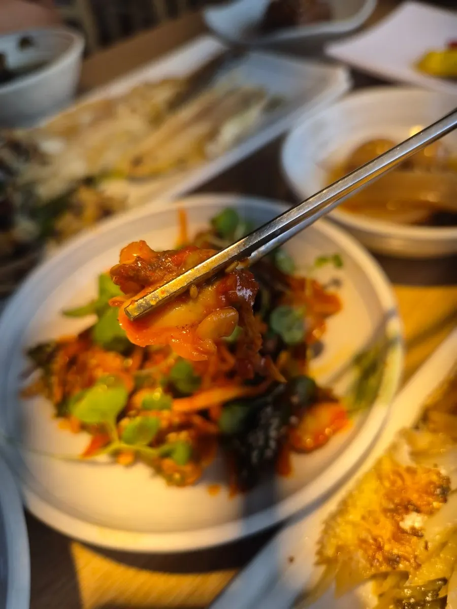 리필 반찬과 테이블오더 서비스