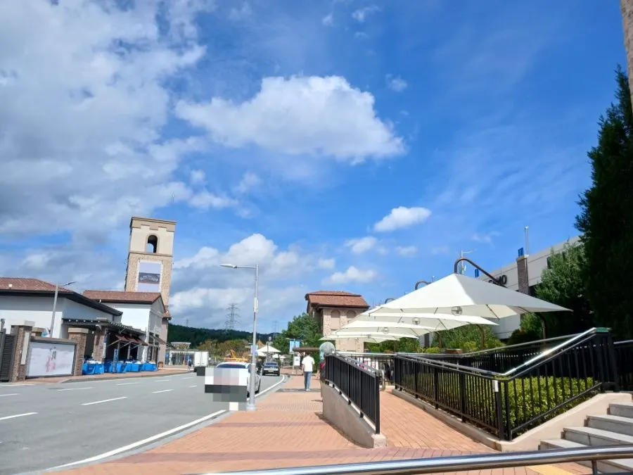 Parking information for Busan Premium Outlets