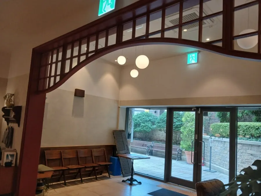 Bueokgan's location beside the wine shop