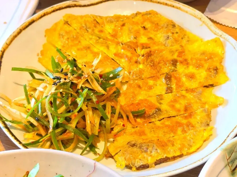 Warm beef pancake