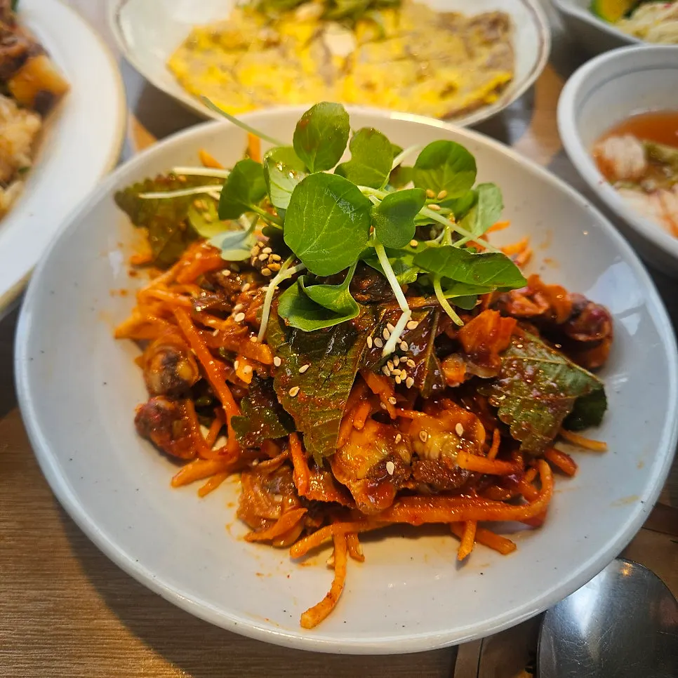 Yukjeon with scallion salad