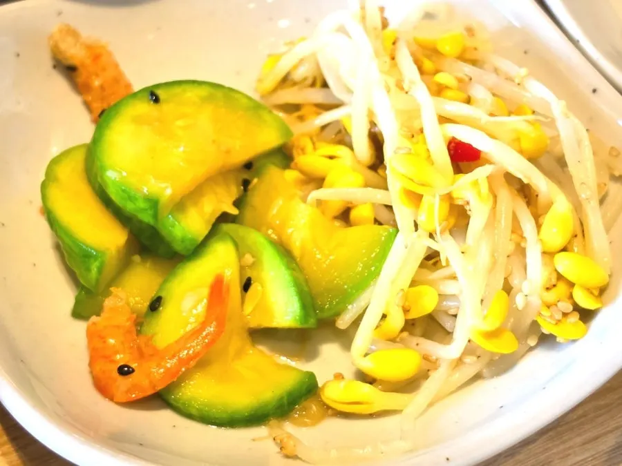 Meal set at an Osiria Korean restaurant