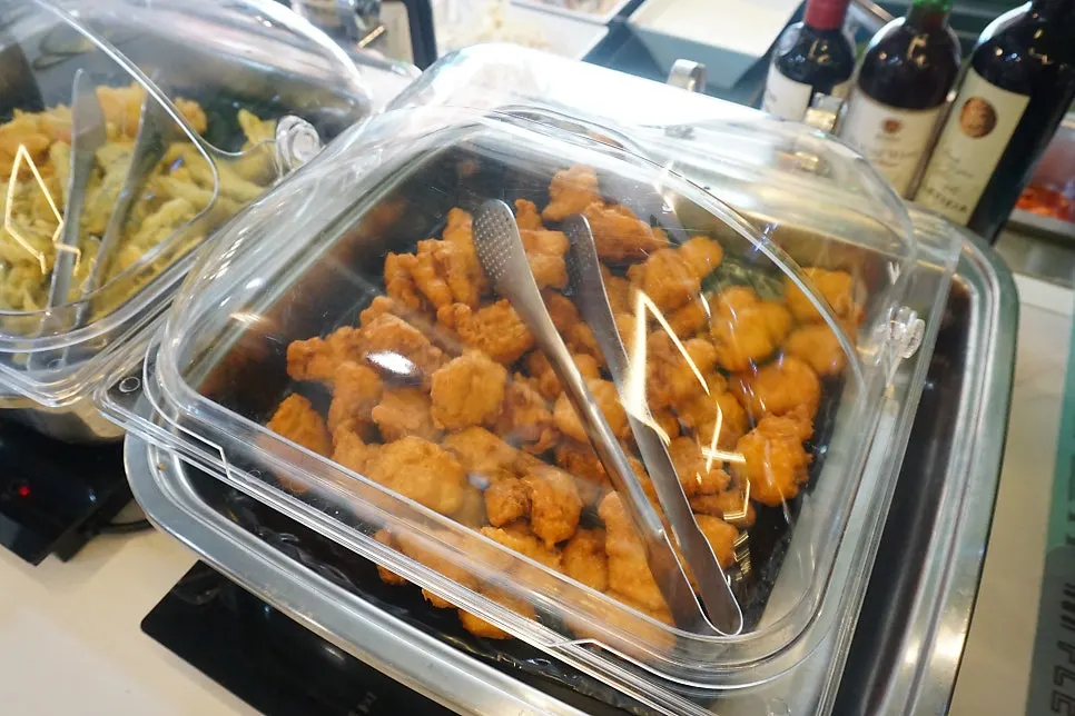 Salad bar corner at Gijang Myeongpum Daegae