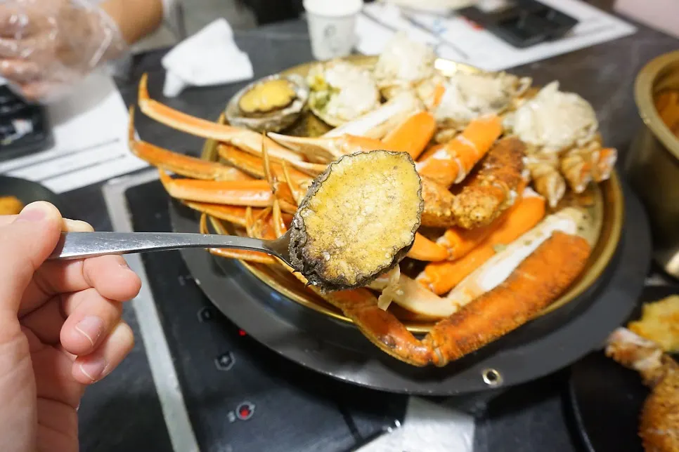 Snow crab leg meat packed full