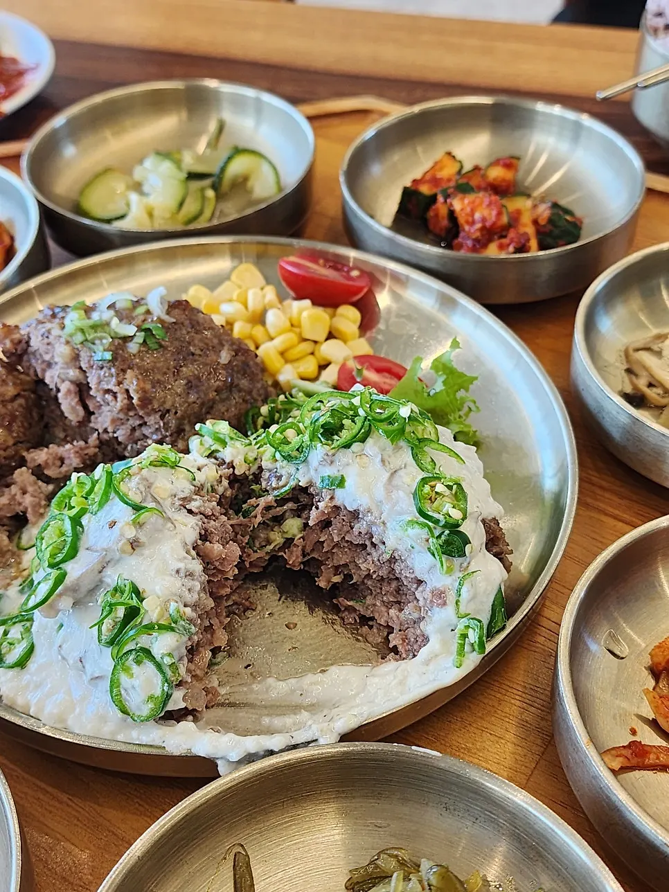 식사를 마친 동암떡갈비 테이블