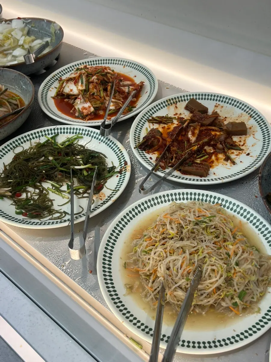 A plate of side dishes brought from the self-bar