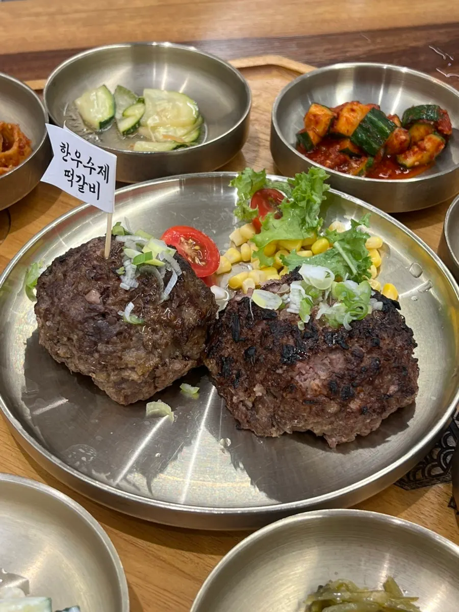 Cross-section of hanwoo tteokgalbi with a golden-brown exterior