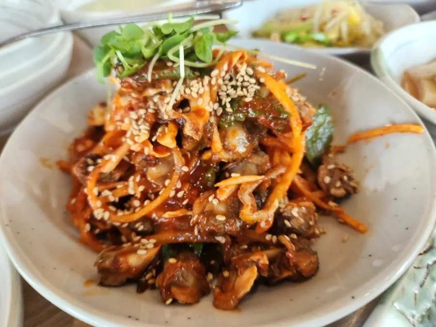 꼬막초무침 한상 차림