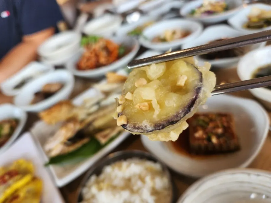 아이 식사를 위한 한정식 반찬