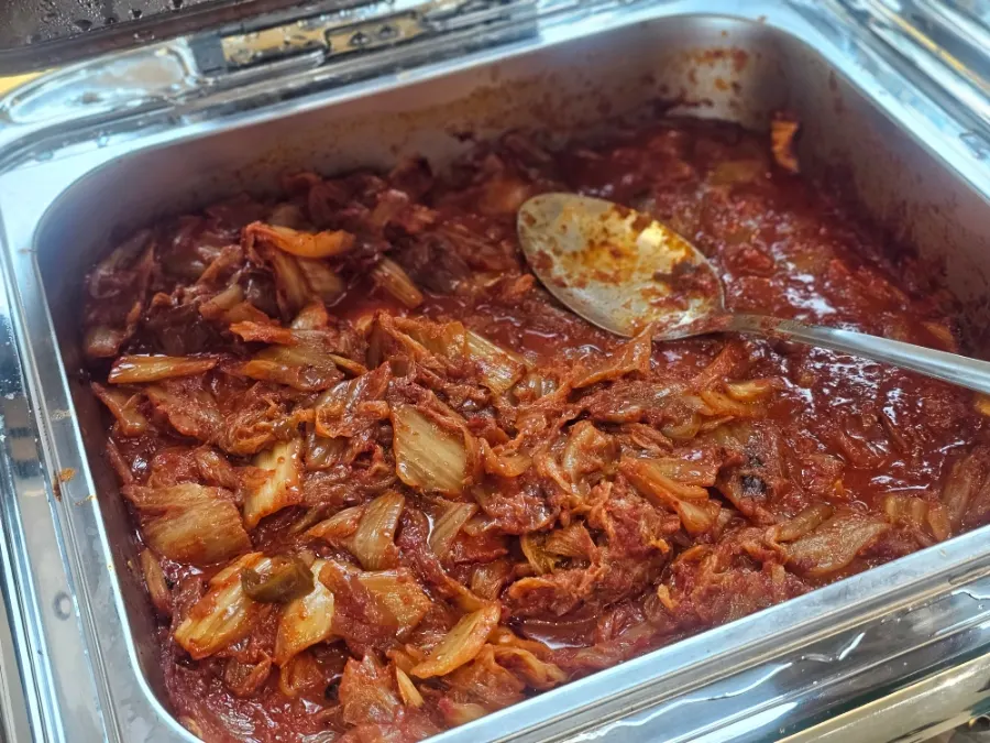 누룽지용 물을 부은 솥밥