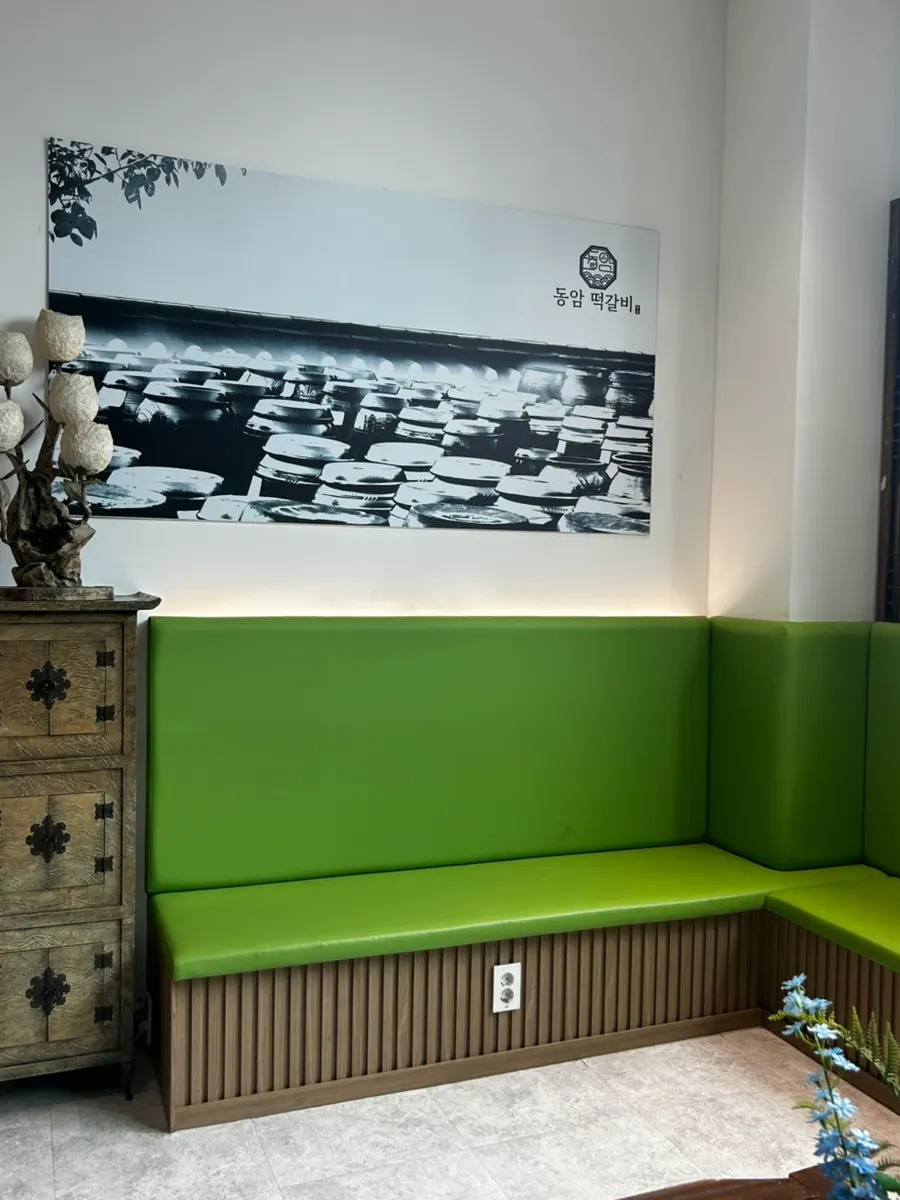 Waiting area at the entrance decorated with old-fashioned decor