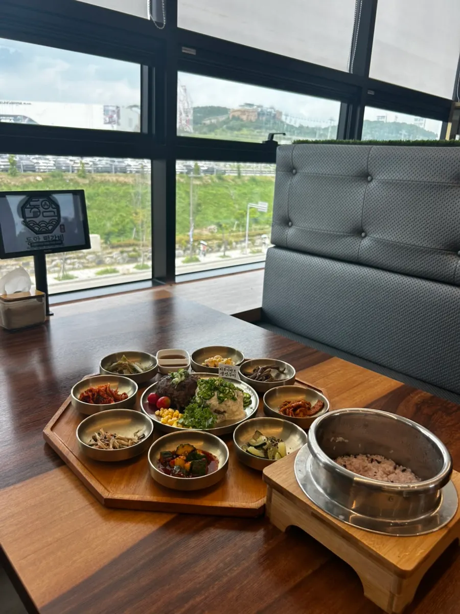 Namul and cucumber salad side dishes