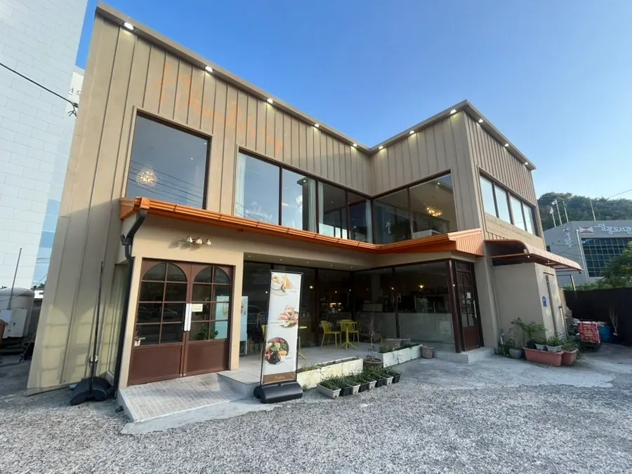 Visitor information for Mandali To Go Ilgwang Branch