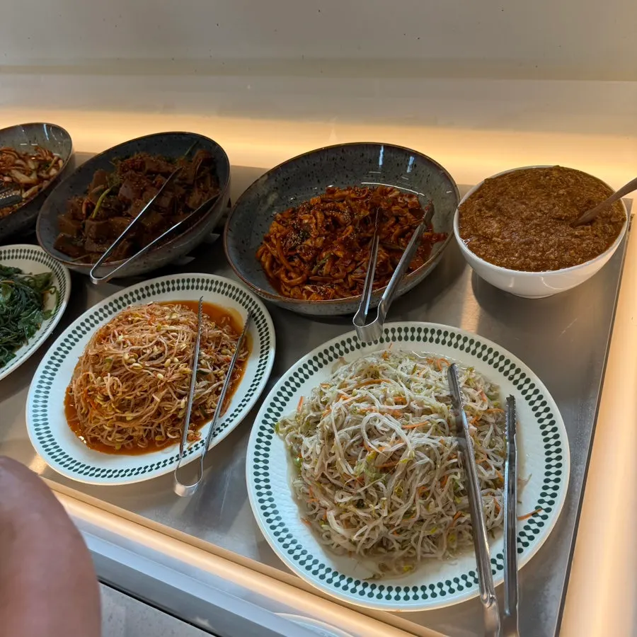 Food at Dongam Tteokgalbi's self-service corner