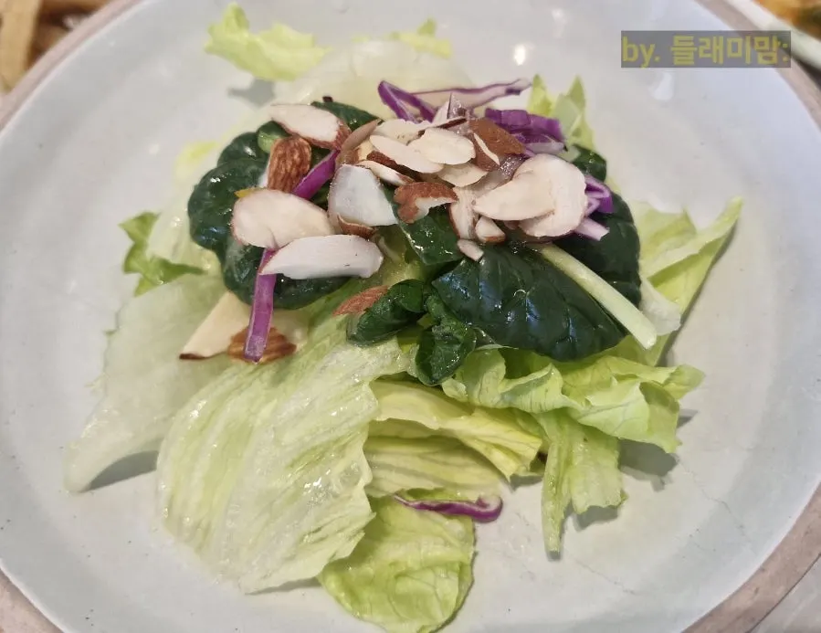 Side dishes served alongside the main dishes