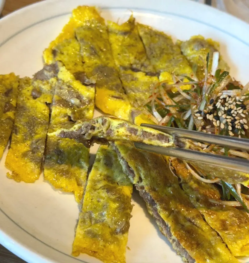 Freshly cooked yukjeon