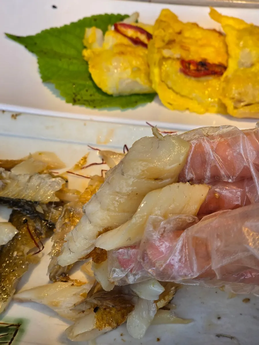 노릇하게 구운 보리굴비 살점
